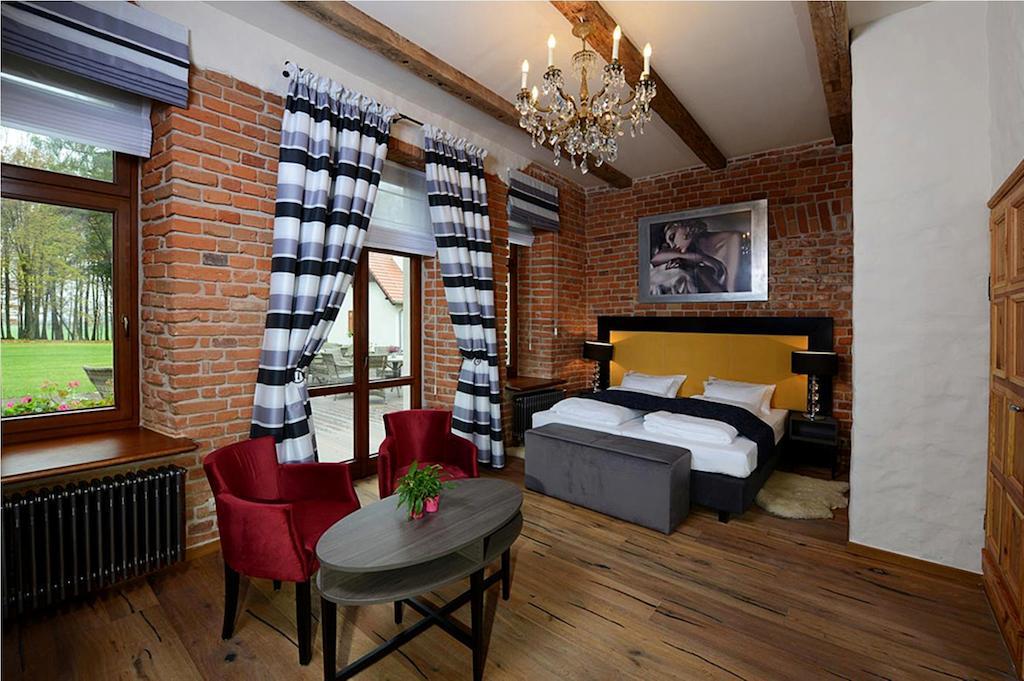 Cały Pałac Pacółtowo na wyłączność Habitación foto